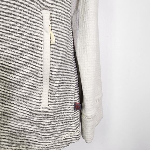T by Talbots Sweatshirt Womens Large Ivory Gray Stripe Zip Pockets Cotton Knit - Picture 7 of 11